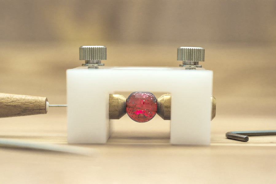 Bead or Pearl Holding Holder Vise Jig - tool