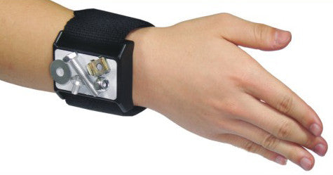 Magnetic Wrist Band for Holding Screws - tool